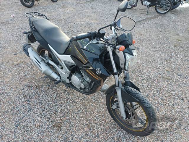 2011 YAMAHA FAZER 