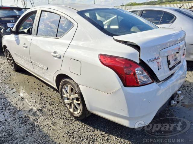 2019 NISSAN VERSA 