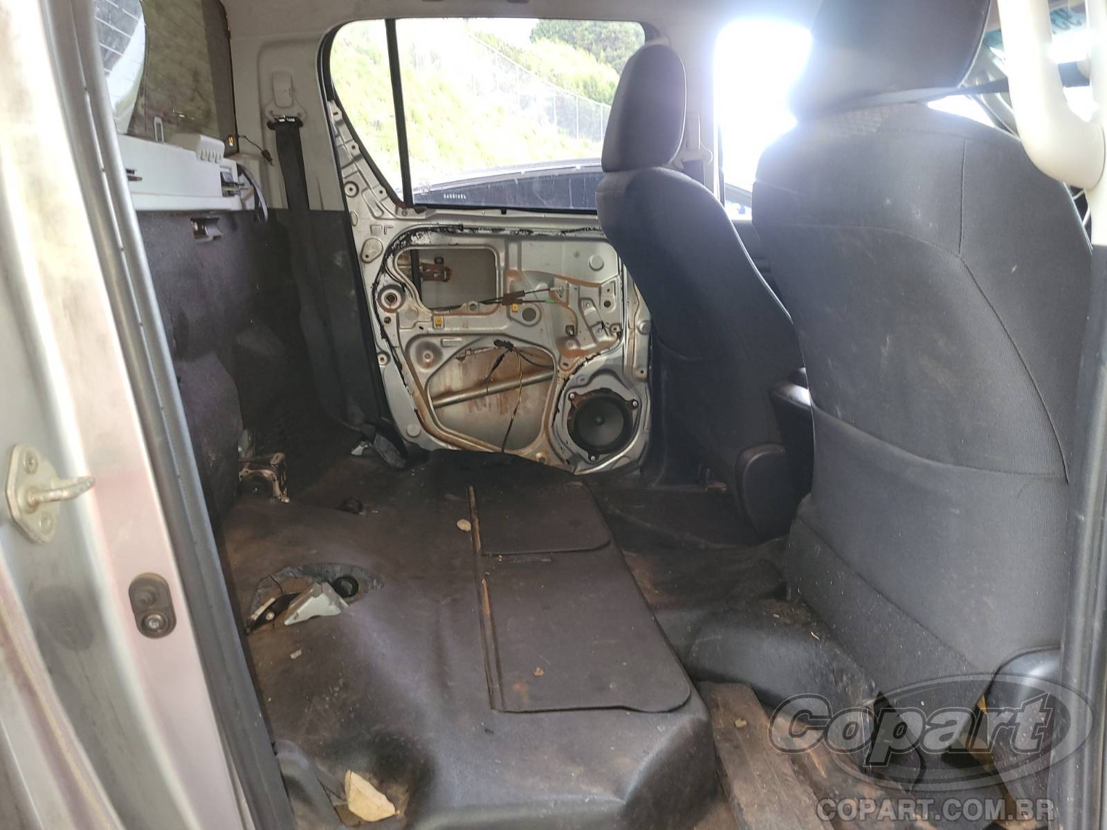 2018 TOYOTA HILUX CD — leilão em Embú Das Artes/SP (foto 6)