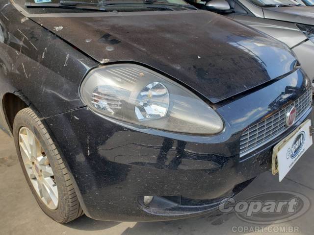 2012 FIAT PUNTO 