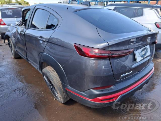 2024 FIAT FASTBACK 