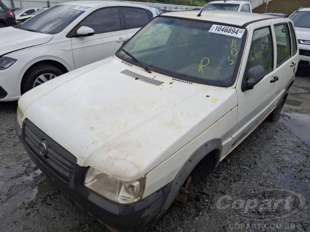 2013 FIAT UNO 