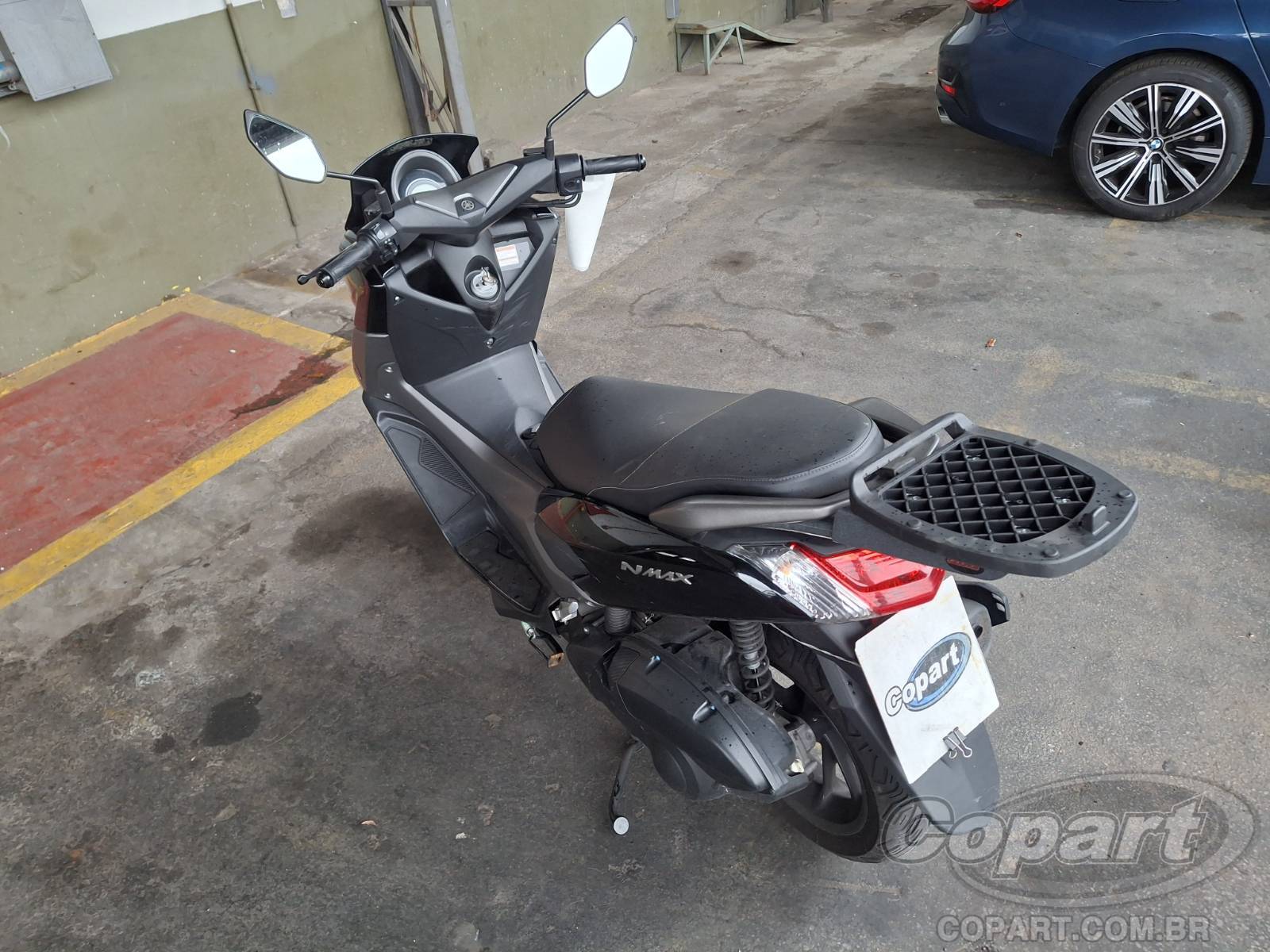 2019 YAMAHA NMAX — foto 3 de 11