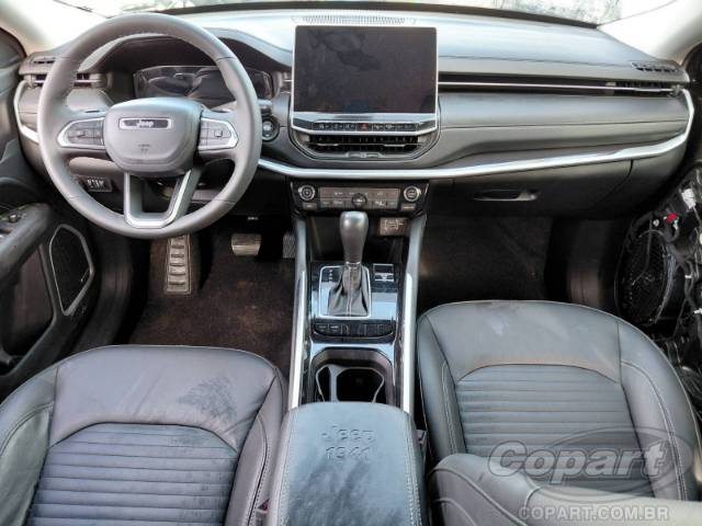 2025 JEEP COMMANDER 