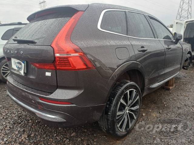 2023 VOLVO XC60 