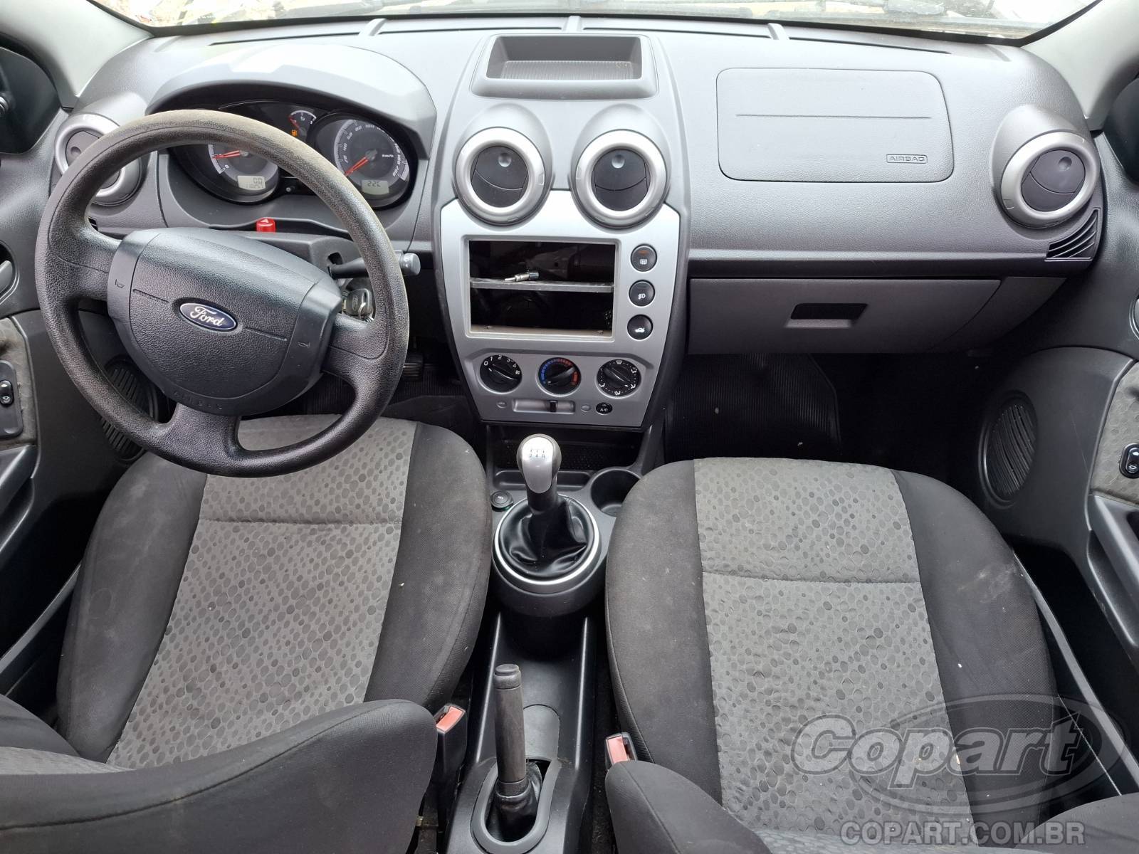 Foto 9 de 12: 2014 FORD FIESTA