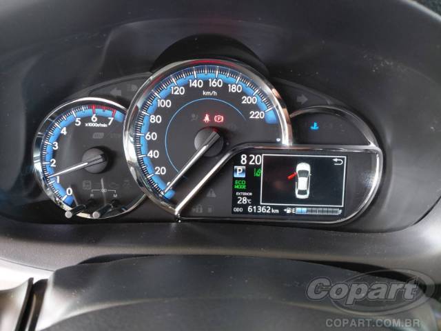 2023 TOYOTA YARIS SEDA 