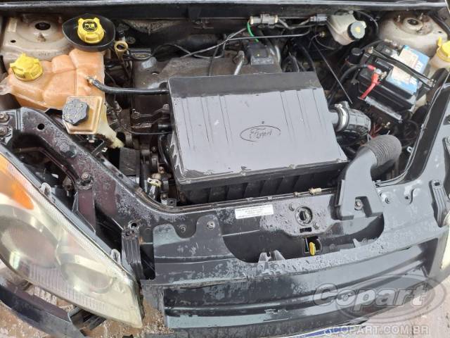 2008 FORD FIESTA SEDAN 