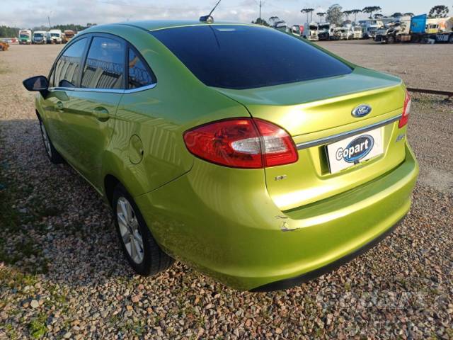 2011 FORD FIESTA SEDAN 