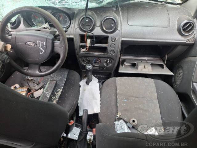2011 FORD FIESTA 