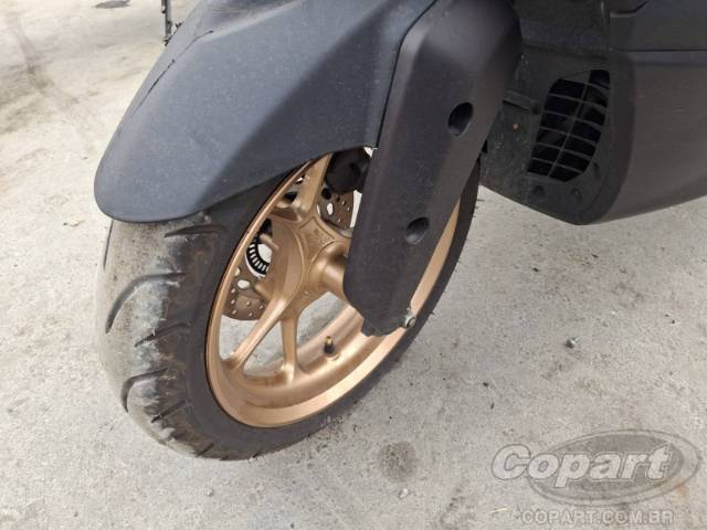 2025 YAMAHA NMAX 