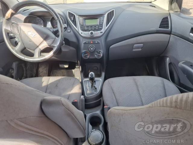 2014 HYUNDAI HB20S 