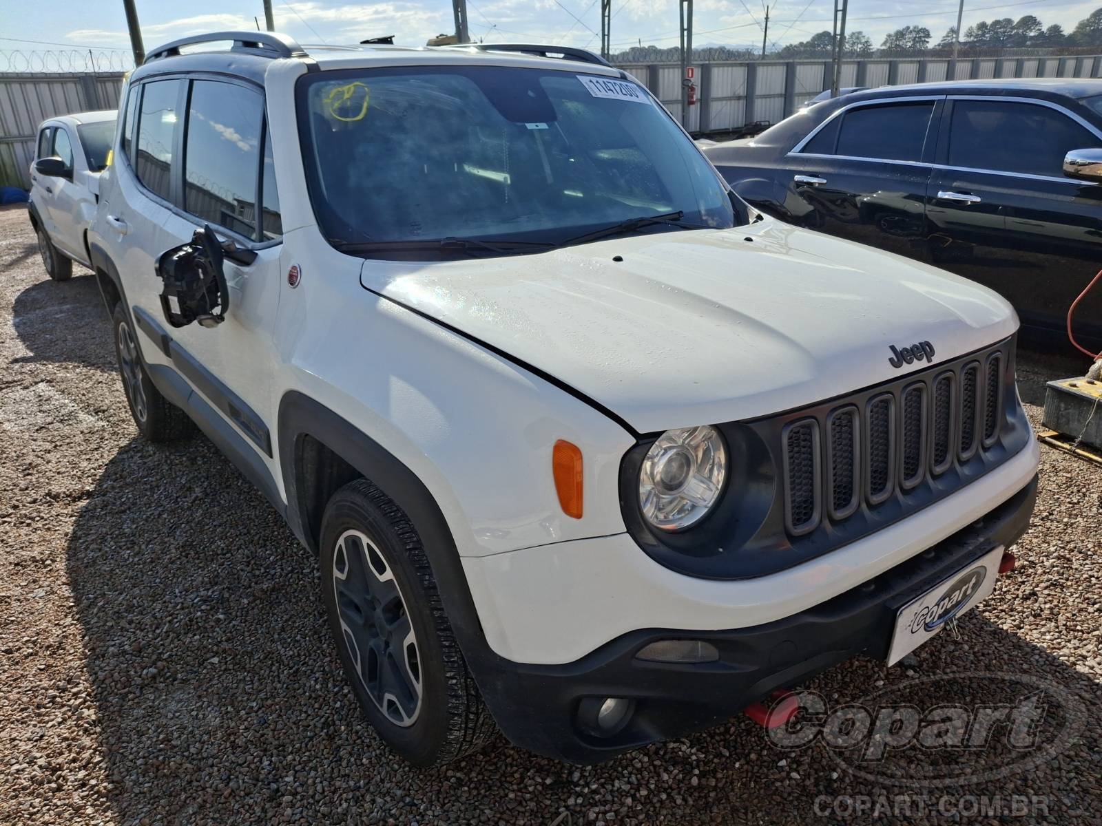 Veículo Fiat Renegade JEEP RENEGADE 2.0 MultiJet Turbo 2015 Colisão 2016 em leilão