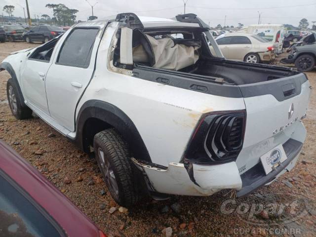 2016 RENAULT DUSTER OROCH 