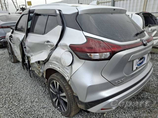 2025 NISSAN Kicks Play 