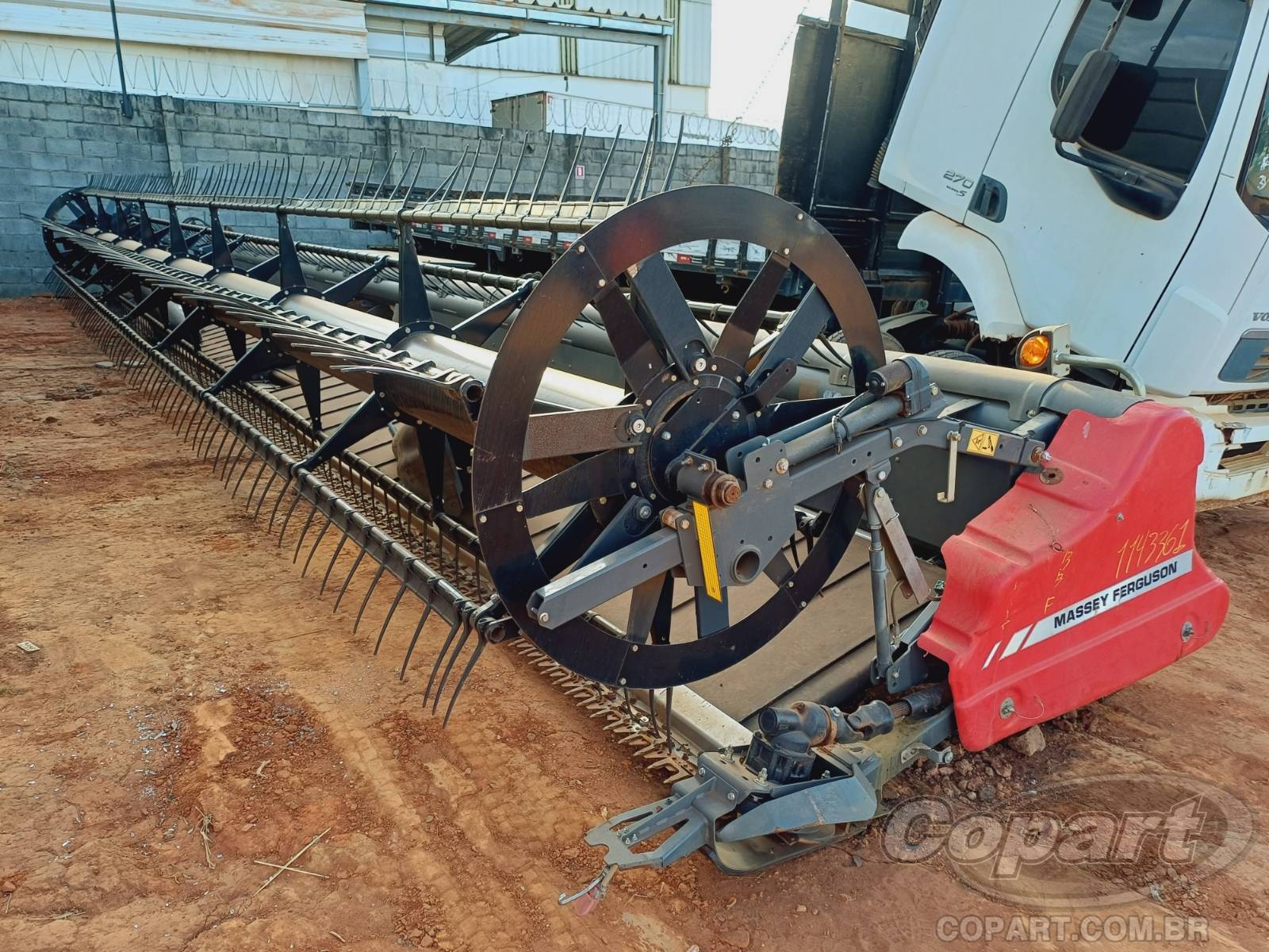 2021 MASSEY FERGUSON PLATAFORMA MF DRAPER