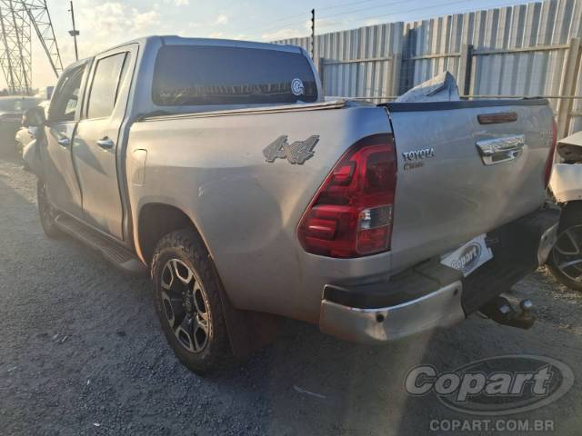 2021 TOYOTA HILUX CD 