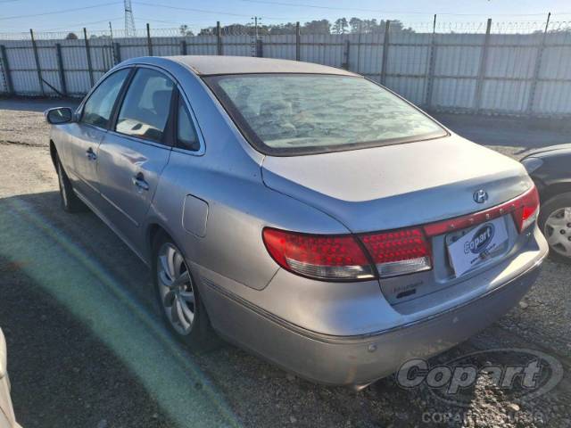 2008 HYUNDAI AZERA 