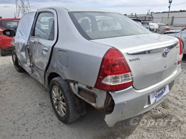 2014 TOYOTA ETIOS SEDA 