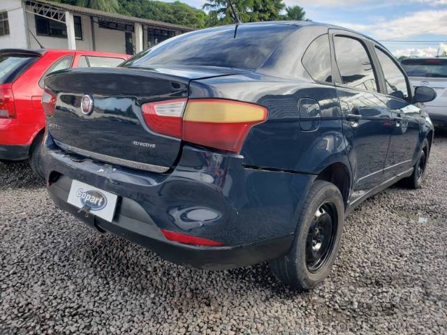 2015 FIAT GRAND SIENA 