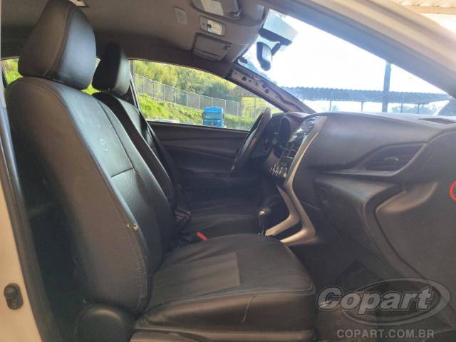 2019 TOYOTA YARIS SEDA 