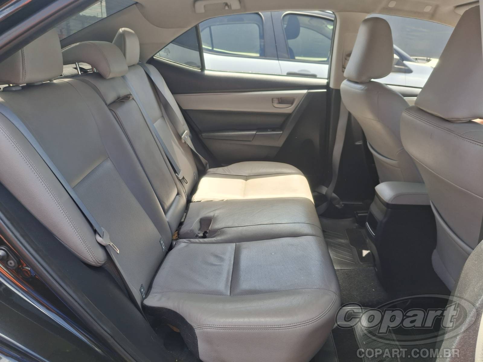 2016 TOYOTA COROLLA — foto 6 de 10