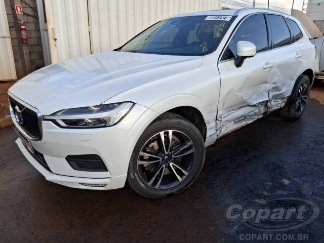 2019 VOLVO XC60 