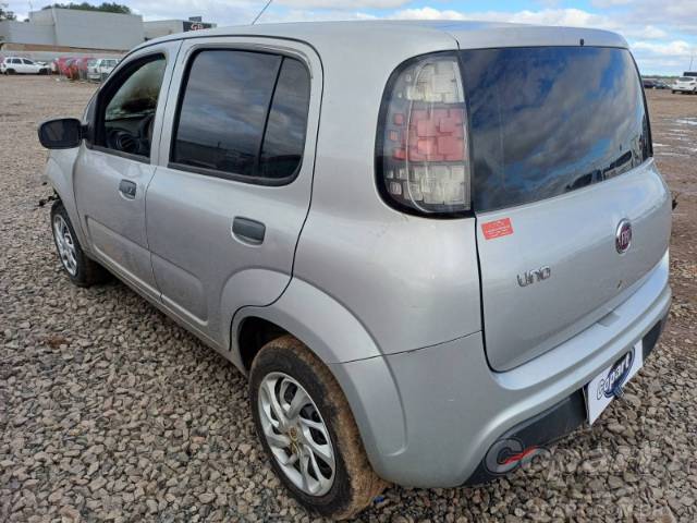 2021 FIAT UNO 