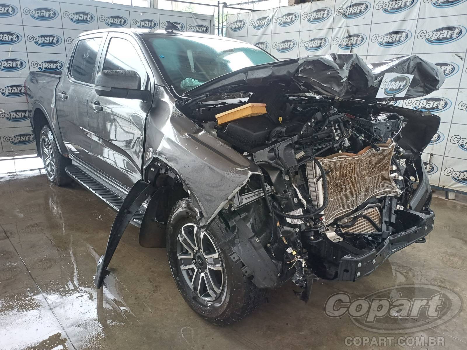 Veículo FORD Ranger Ford Ranger CD XLT AT 3.0 V6 2025 Médio Dano Frontal 2025 em leilão