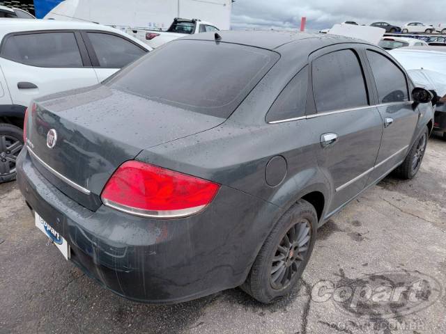 2010 FIAT LINEA 