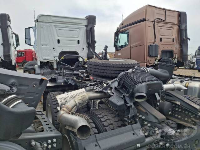 2025 MERCEDES-BENZ Arocs 