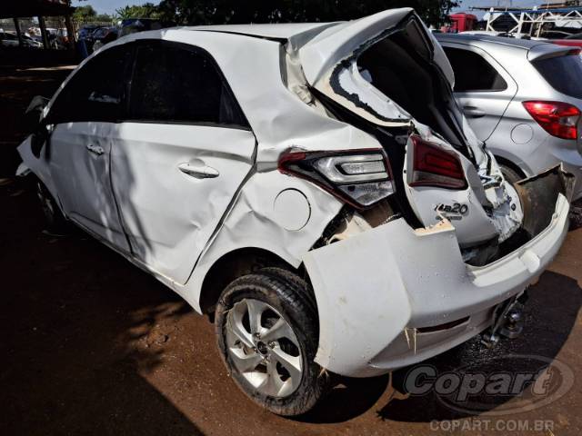 2016 HYUNDAI HB20 