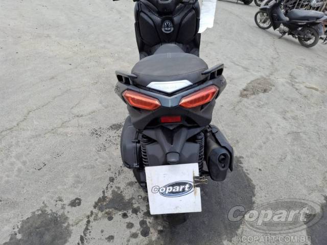 2024 YAMAHA XMAX 
