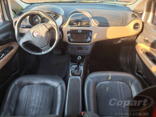 2016 FIAT LINEA 