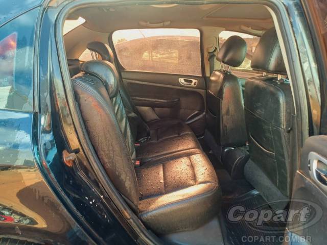 2009 PEUGEOT 307 SEDAN 