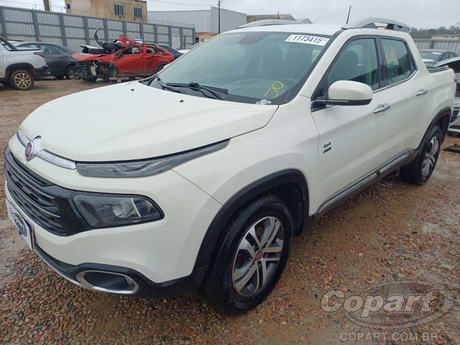 Foto 2: 2017 FIAT TORO