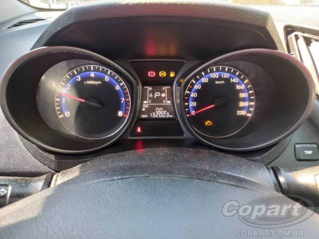 2015 HYUNDAI HB20S 