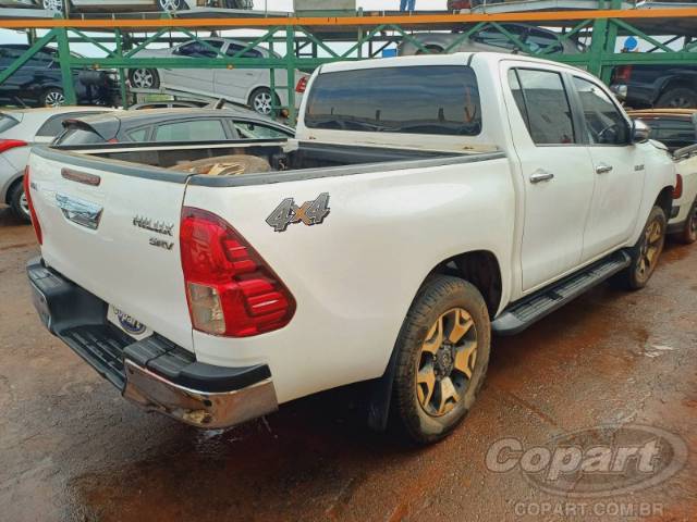 2022 TOYOTA HILUX CD 