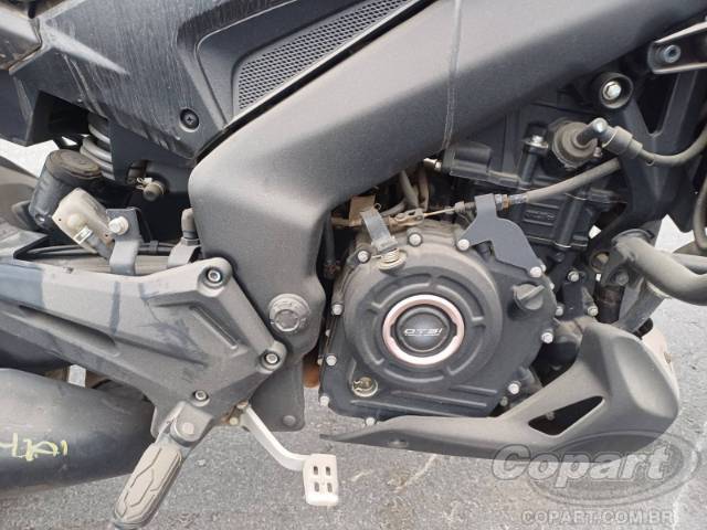 2024 BAJAJ DOMINAR 