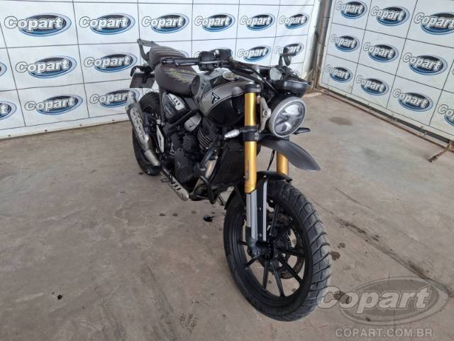 2025 TRIUMPH SCRAMBLER 