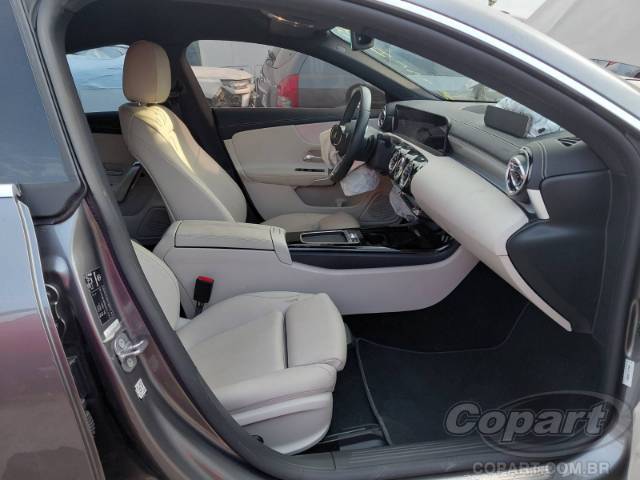 2025 MERCEDES BENZ CLASSE CLA 