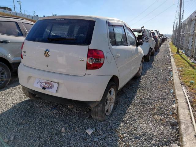 2004 VOLKSWAGEN FOX 
