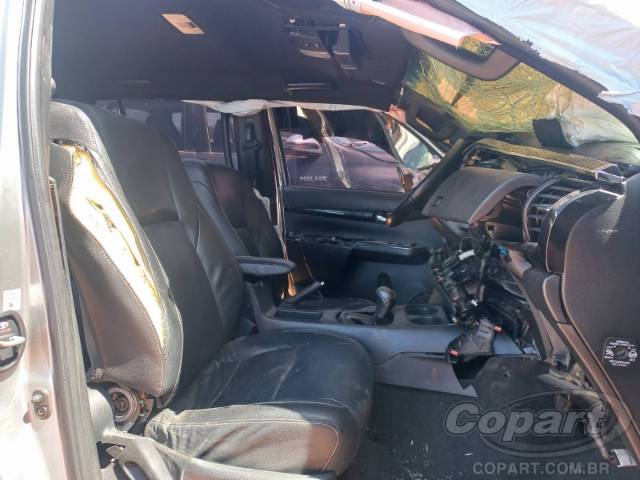 2019 TOYOTA HILUX CD 