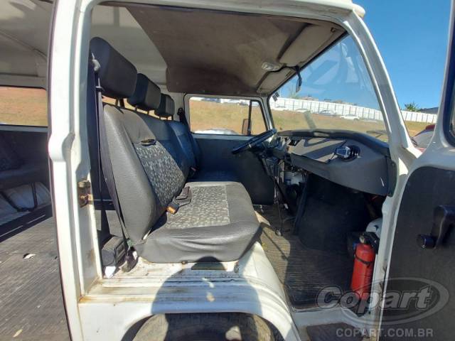 2012 VOLKSWAGEN KOMBI 