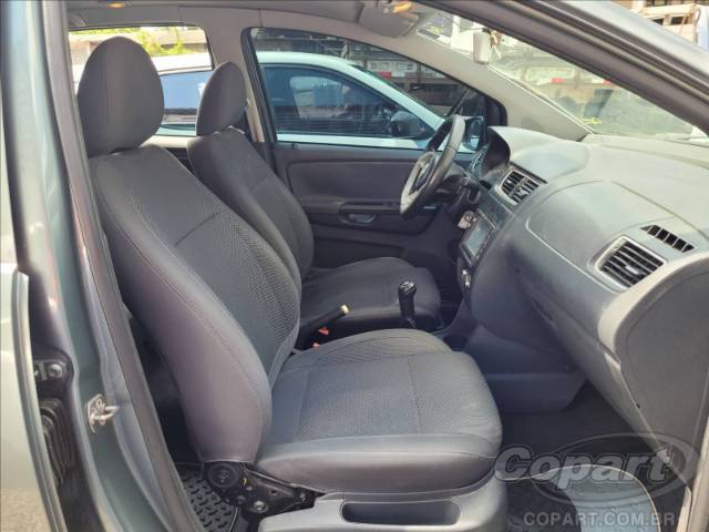 2012 VOLKSWAGEN FOX 
