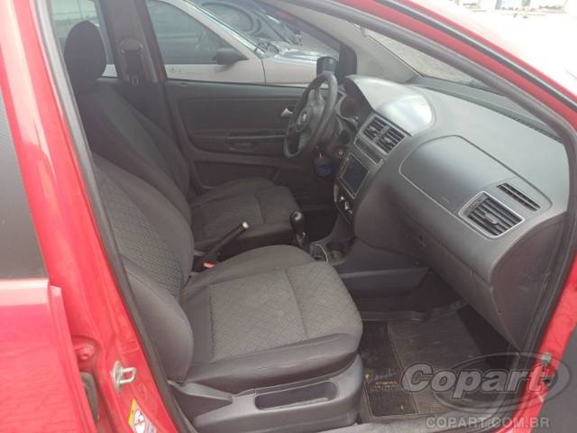2015 VOLKSWAGEN FOX 