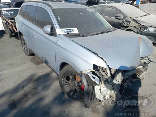 2014 MITSUBISHI OUTLANDER 