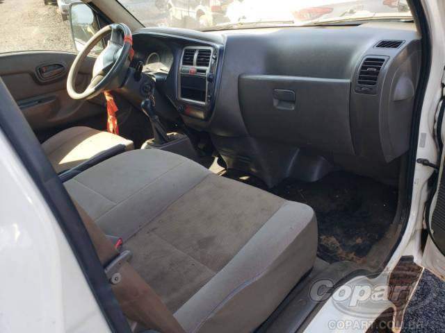 2010 HYUNDAI HR 