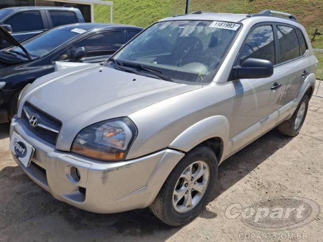 2010 HYUNDAI TUCSON 