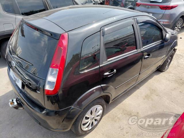 2009 FORD FIESTA 